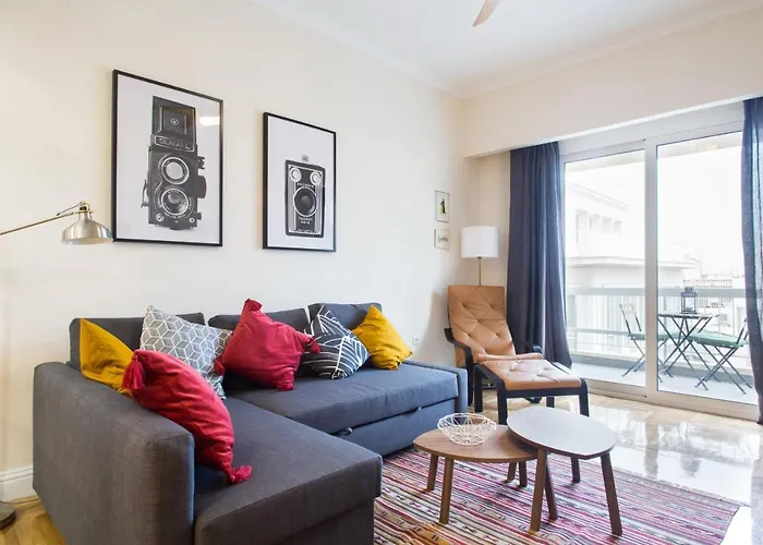 Athena\'S Hideaway- Fully Renovated- Absolute Best Location