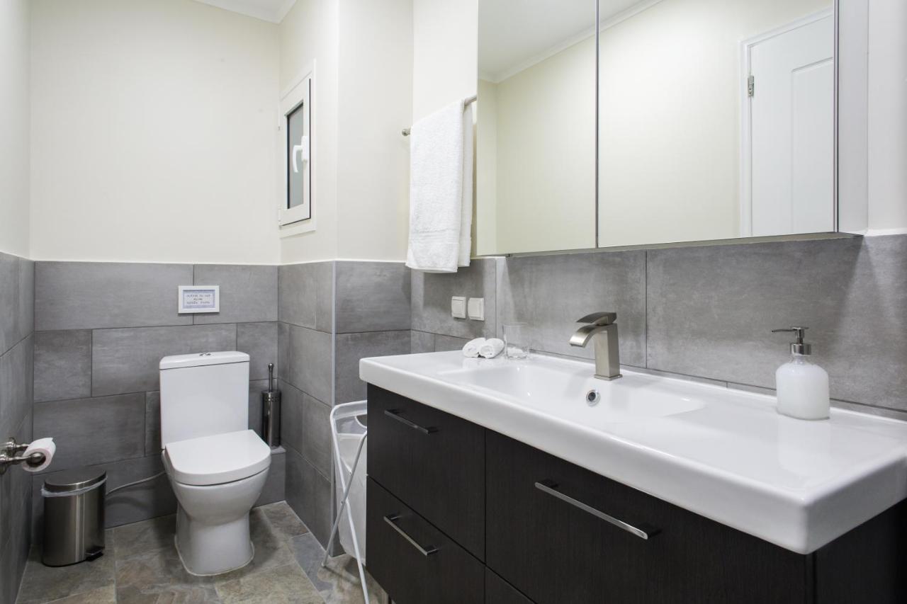 Athena's Hideaway- Fully Renovated- Absolute Location * Athènes